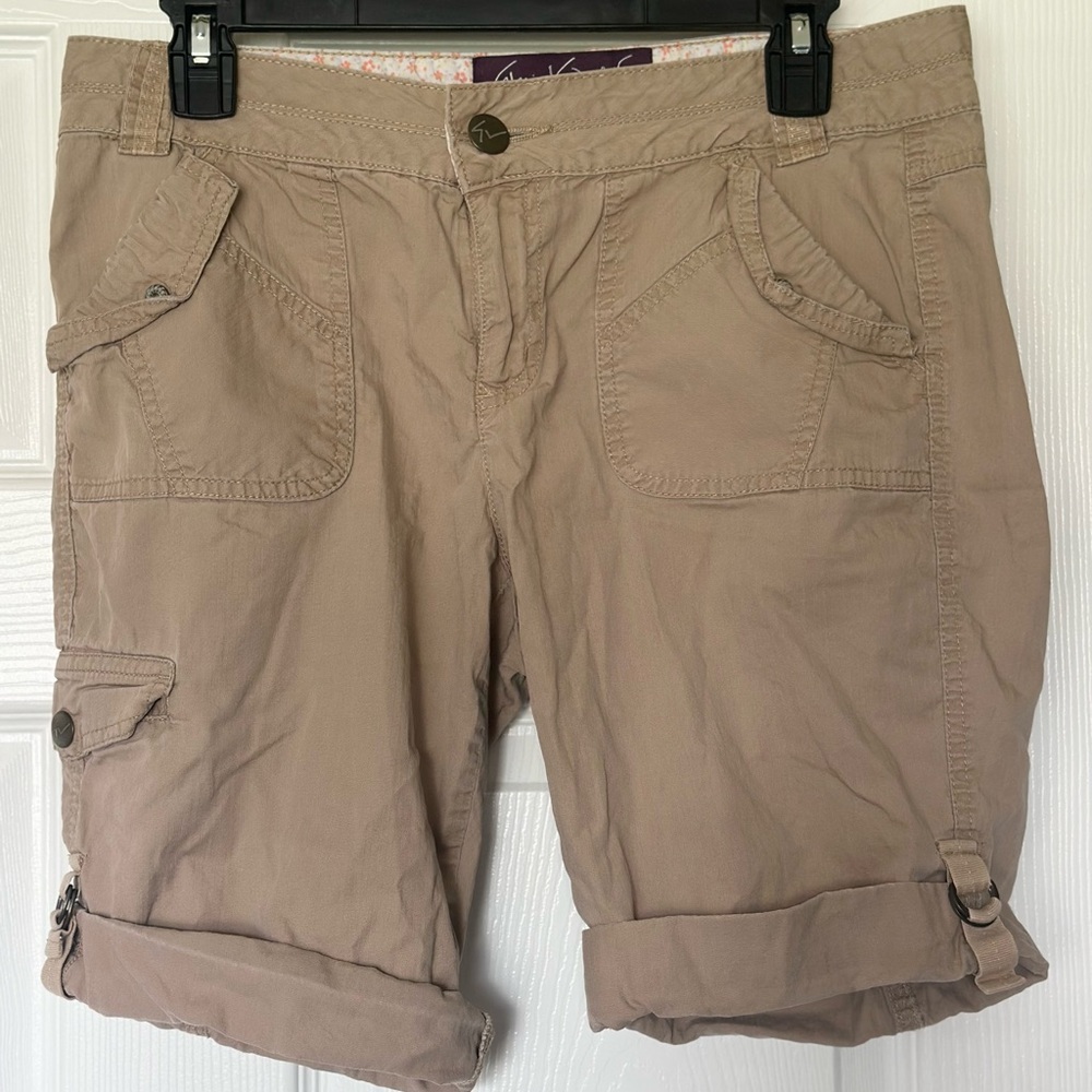 Gloria Vanderbilt Bermuda shorts